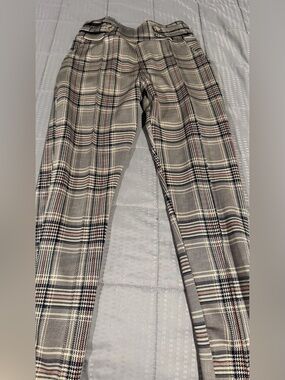 Harper Plaid Chinos in Grey and Cream with Black Accent